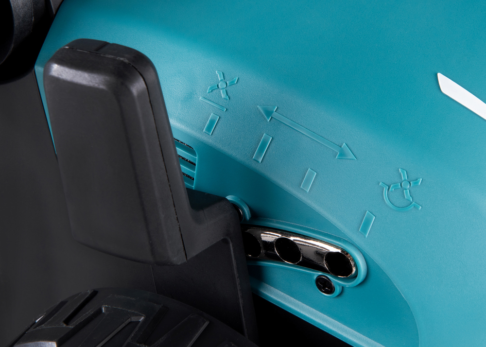 Makita_Akku-Vertikutierer LXT_DUV320_7.webp